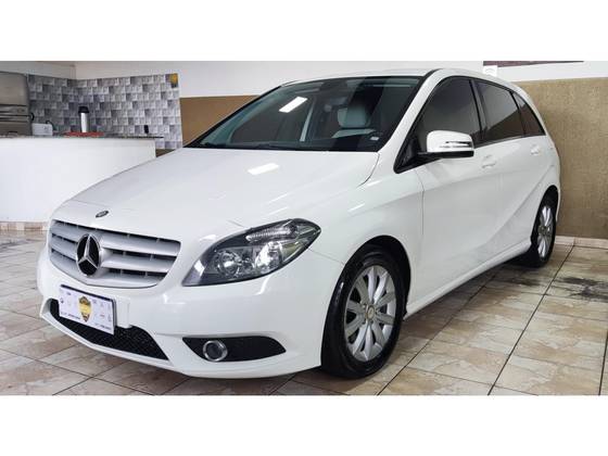 MERCEDES-BENZ B 200 1.6 TURBO GASOLINA 4P AUTOMÁTICO